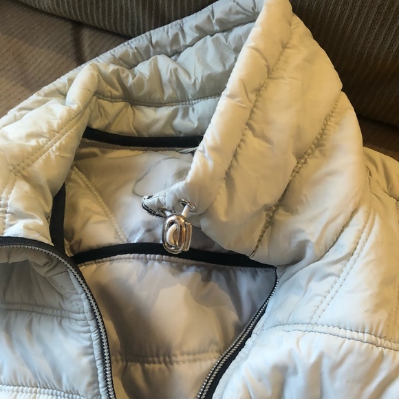 Guess Jacket - Picture 3 of 6